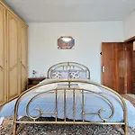 Easy Old Apartamento Marghera