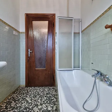Apartment Easy Old