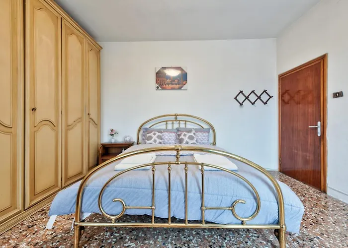 Easy Old Appartement