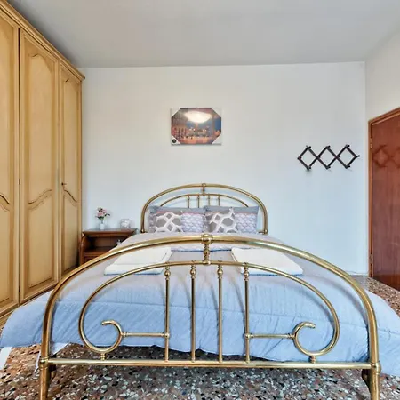 Easy Old City Appartement
